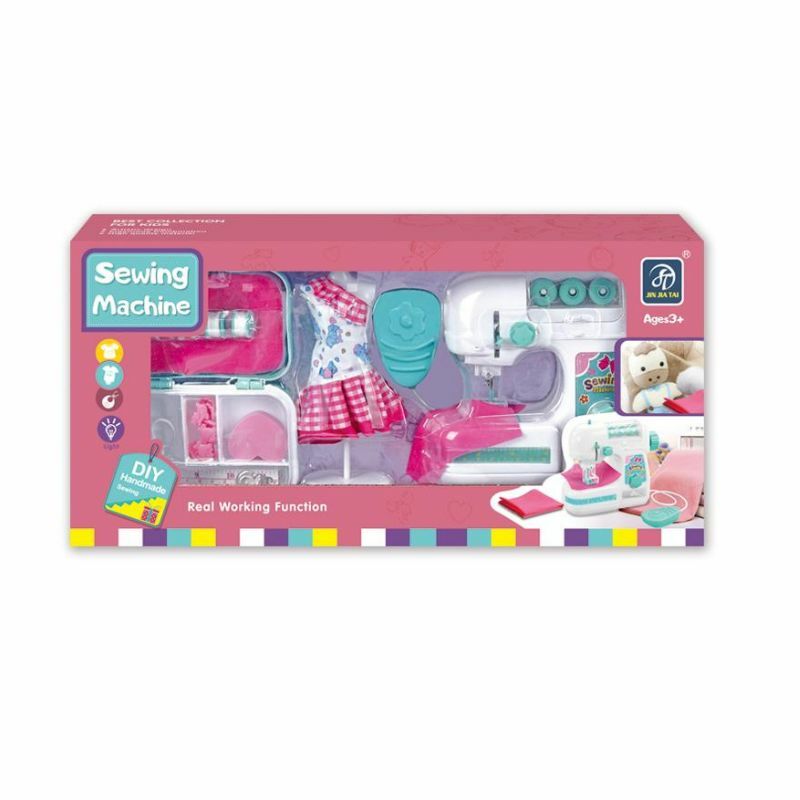 MASINA ZA SIVENJE SA DODACIMA 84078